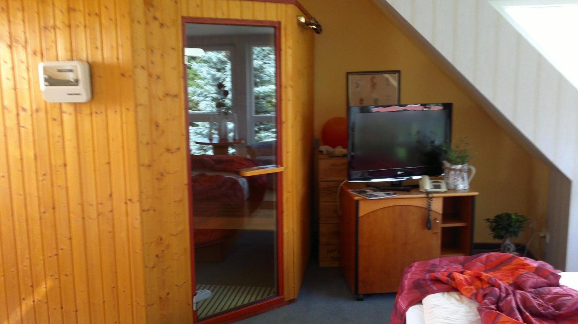Hotel Vinum Niederwurschnitz Pokoj fotografie