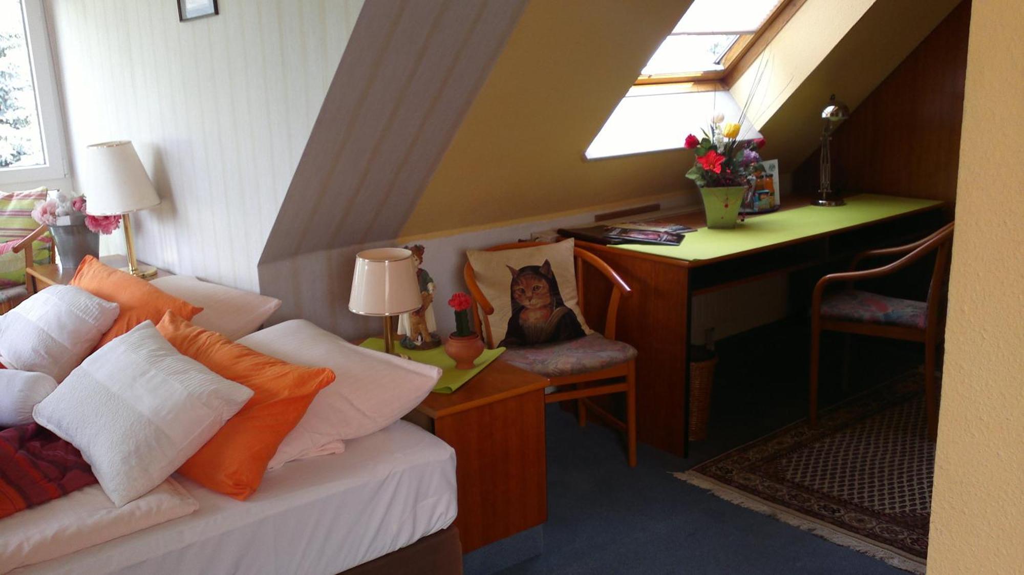 Hotel Vinum Niederwurschnitz Pokoj fotografie